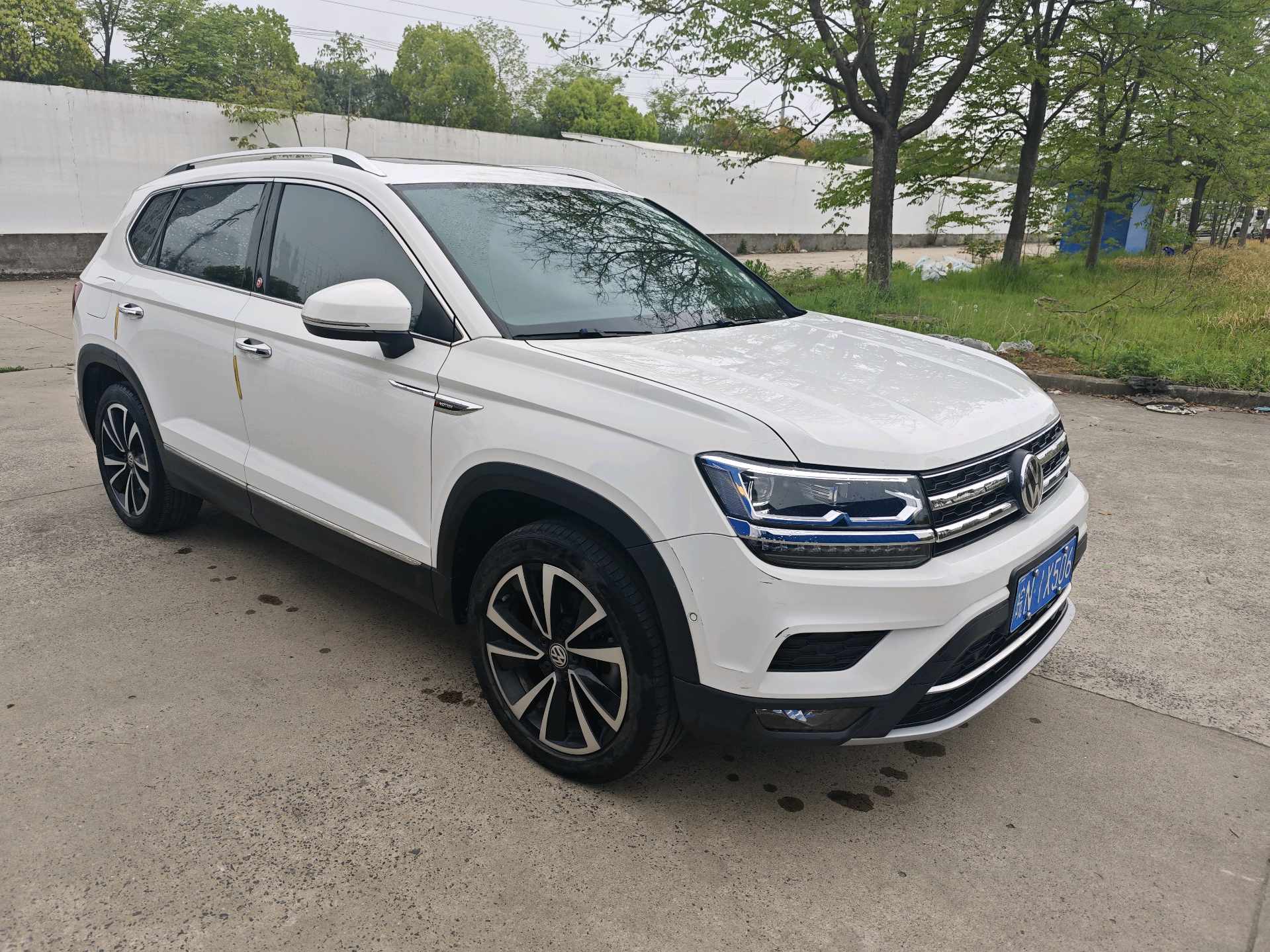 Volkswagen Tharu 2019 car image #3