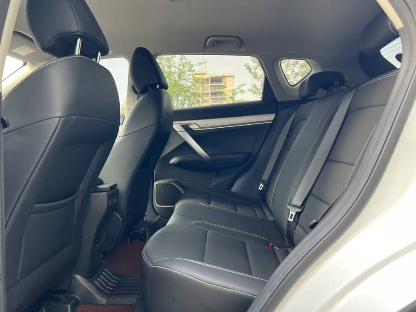 GEELY Coolray 2024 car image #6