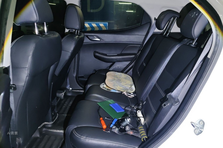 BYD Yuan New Energy 2019 immagine di auto #19