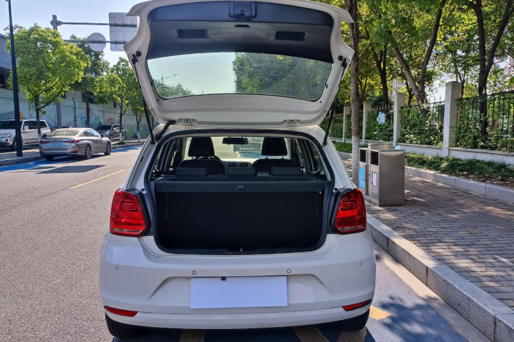 Volkswagen Polo 2019 image de voiture #16