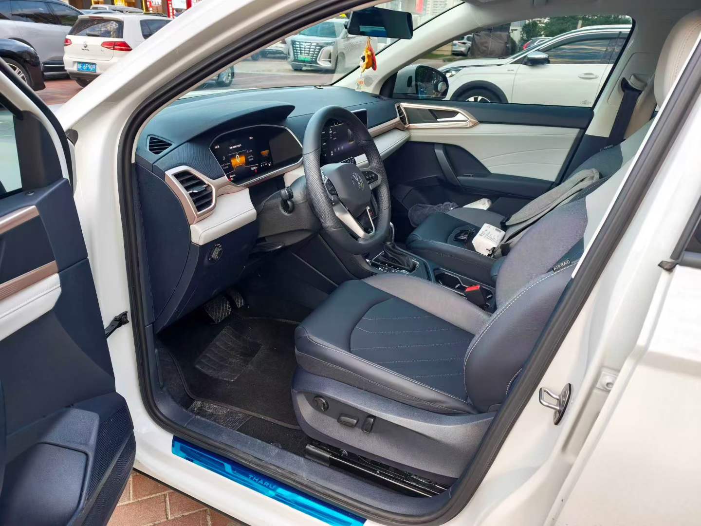 Volkswagen Tharu 2025 #2 Volkswagen Tharu 2025 car image #2