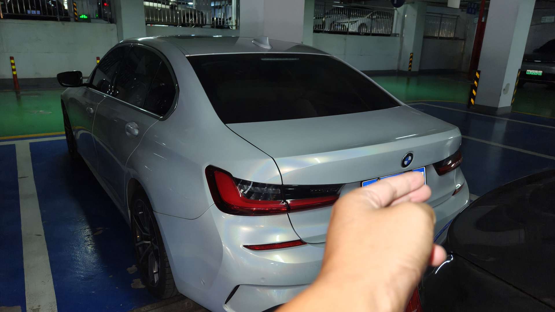 BMW 3 Series 2020 immagine di auto #4
