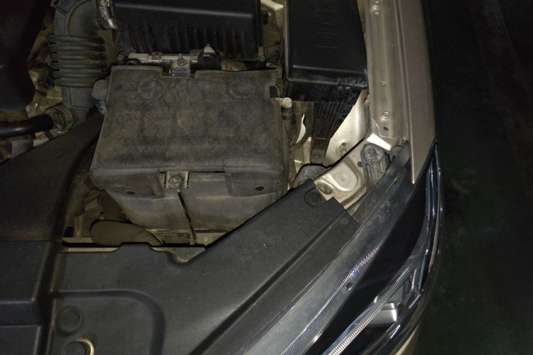 GEELY Emgrand 2019 #29 GEELY Emgrand 2019 car image #29