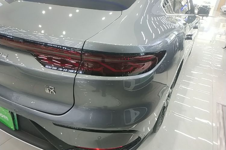 BYD Han 2024 car image #8