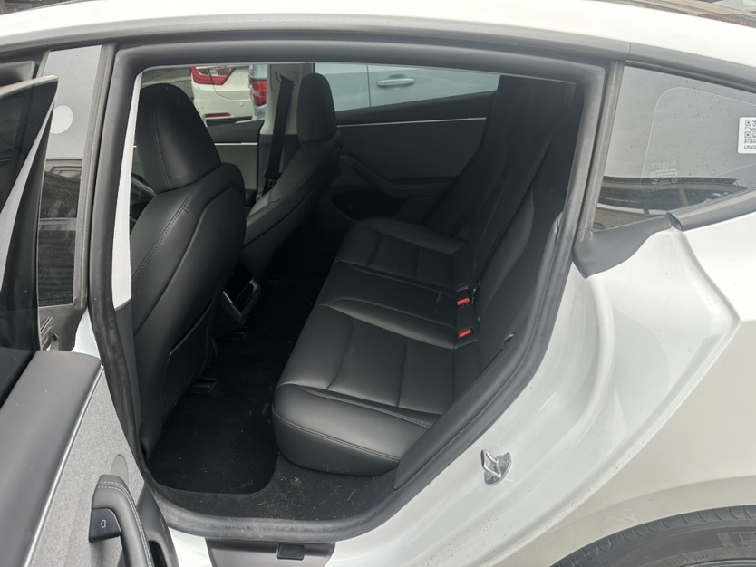Tesla Model 3 2024 #4 Tesla Model 3 2024 car image #4