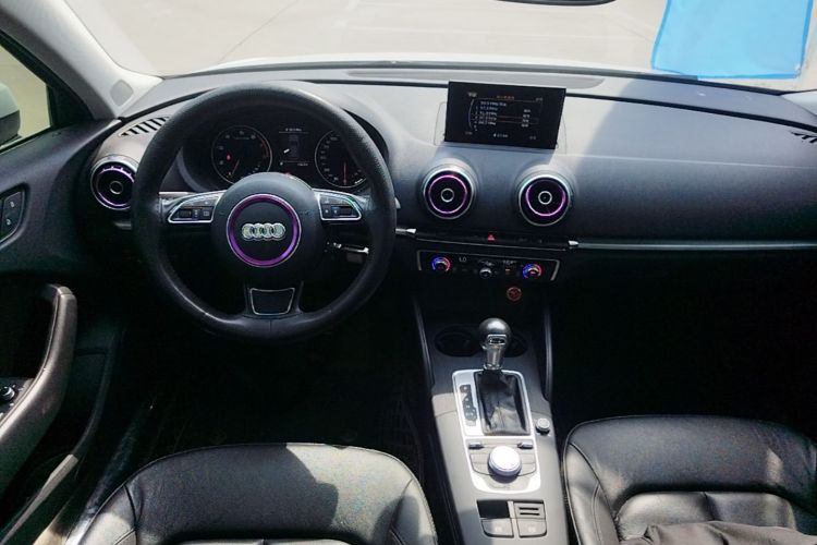 Audi A3 2015 immagine di auto #10