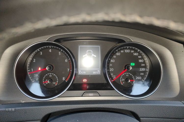 Volkswagen Golf 2017 car image #13