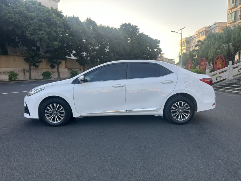 Toyota Corolla 2017 #8 Toyota Corolla 2017 car image #8