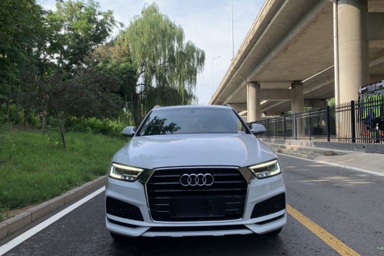 Audi Q3 2019 #3 Audi Q3 2019 car image #3