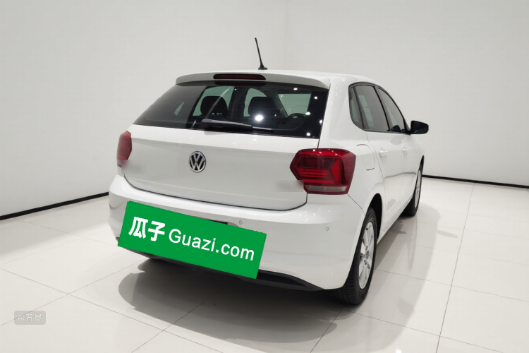 Volkswagen Polo 2019 car image #7
