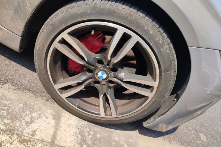 BMW 3 Series 2019 #9 BMW 3 Series 2019 صورة سيارة #9