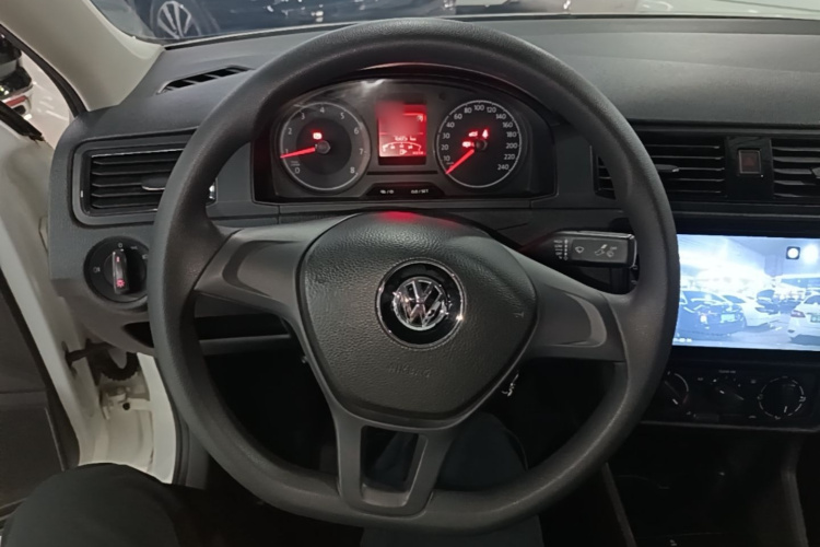 Volkswagen Santana 2019 #11 Volkswagen Santana 2019 car image #11