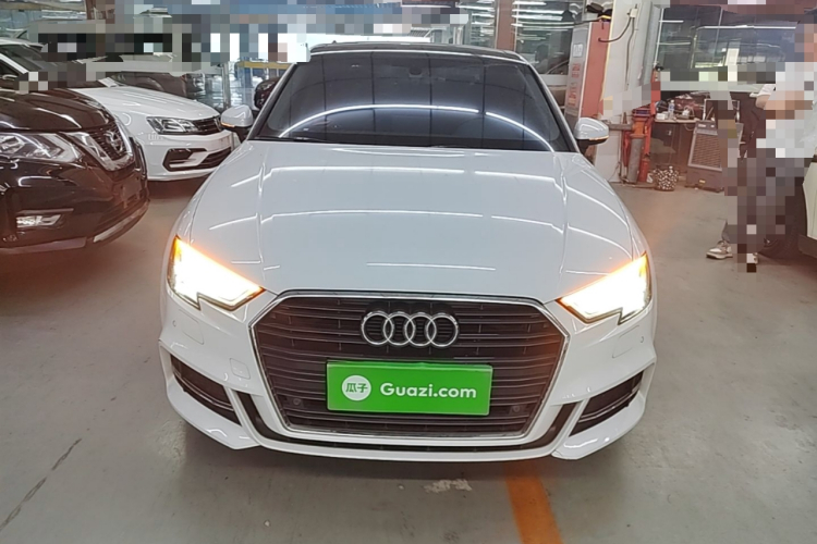 Audi A3 2019 car image #3