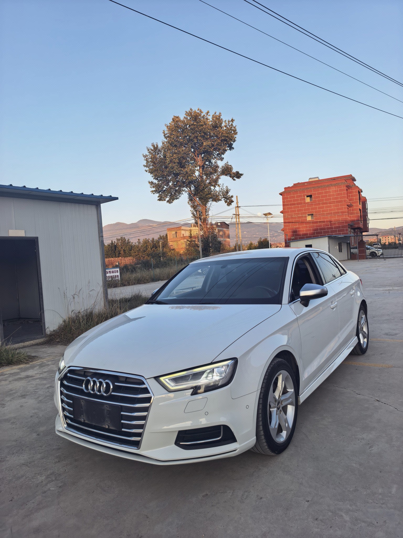 2019 2019 car image