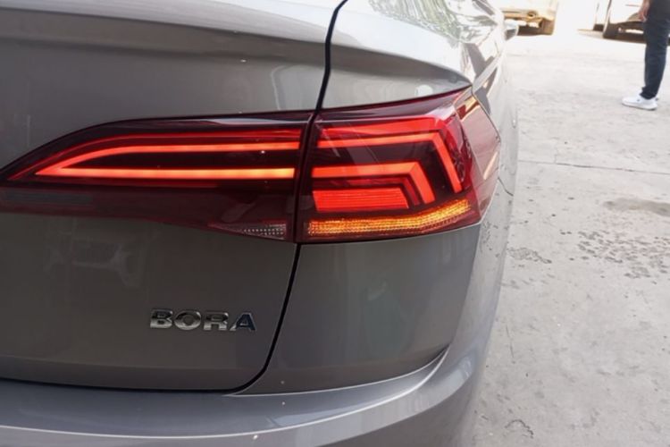 Volkswagen Bora 2019 car image #8