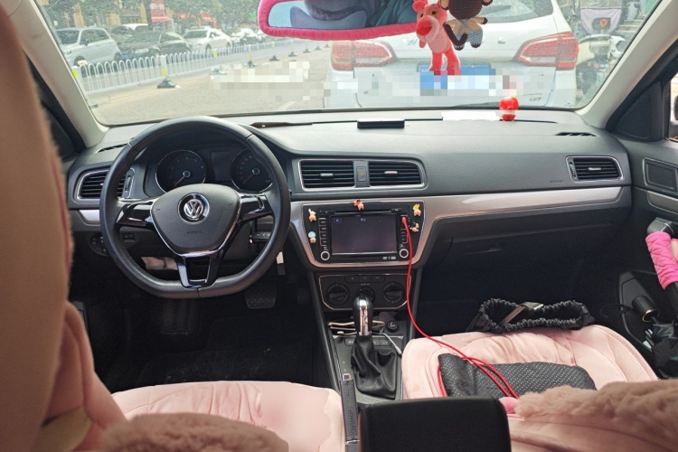 Volkswagen Lavida 2016 car image #7