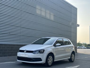 Volkswagen Polo 2019 Volkswagen Polo 2019 car image