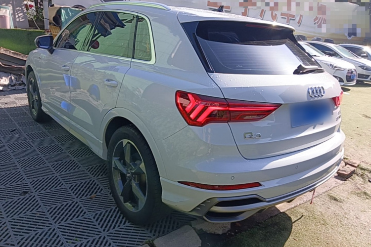 Audi Q3 2020 #7 Audi Q3 2020 car image #7
