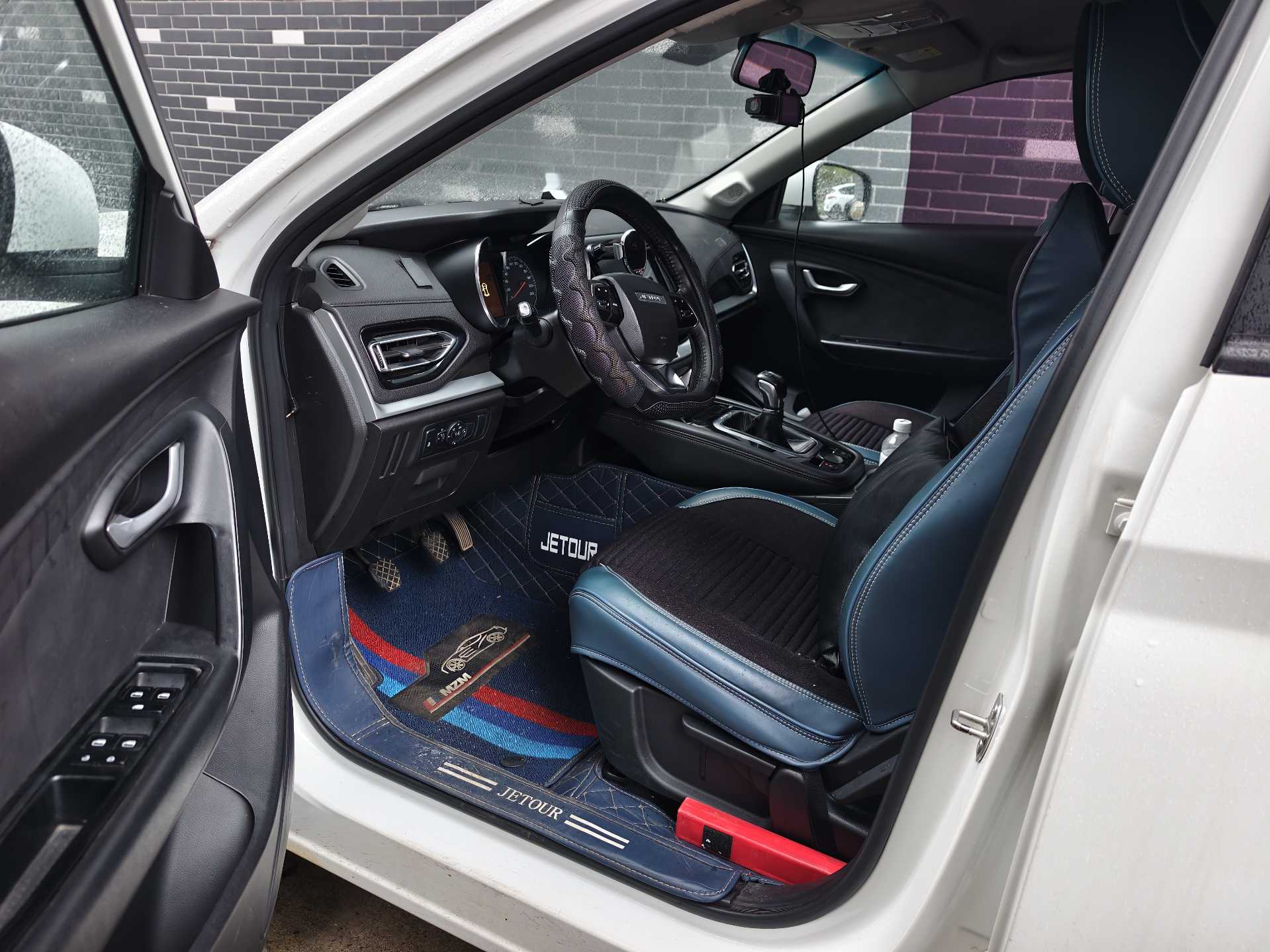 Jetour X70M 2020 car image #2