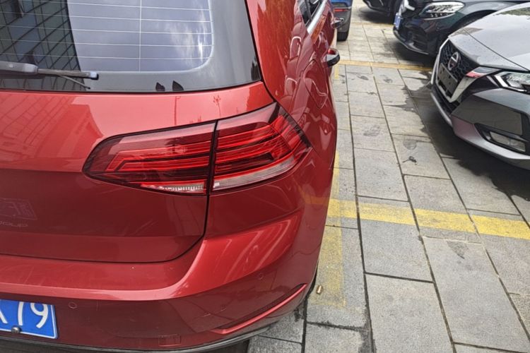 Volkswagen Golf 2018 #8 Volkswagen Golf 2018 car image #8