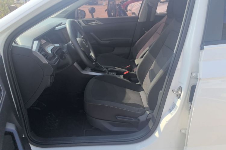 Volkswagen Polo 2020 car image #15