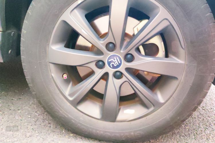 BYD Yuan New Energy 2019 car image #9