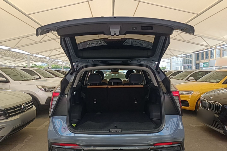 GEELY Boyue L 2023 car image #19