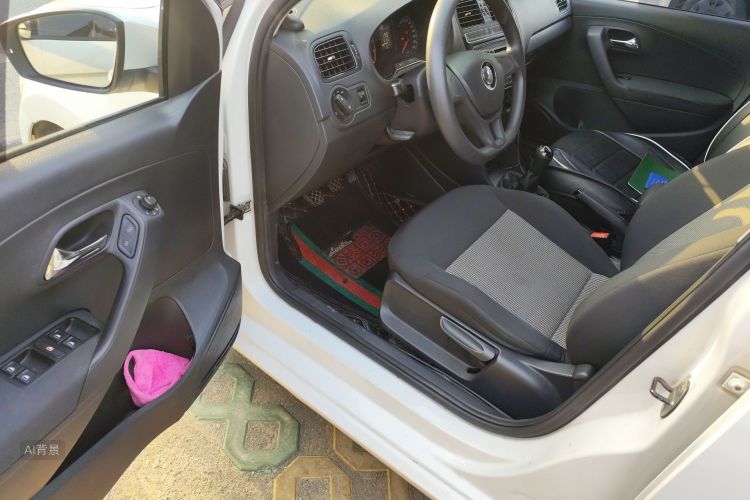 Volkswagen Polo 2016 imagem de carro #18