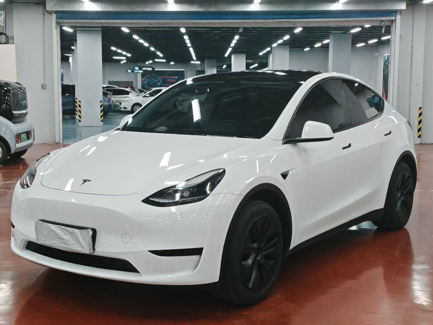 Tesla Model Y 2024 Tesla Model Y 2024 car image