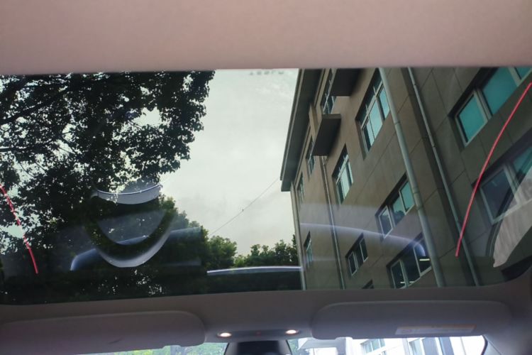Tesla Model 3 2025 car image #20