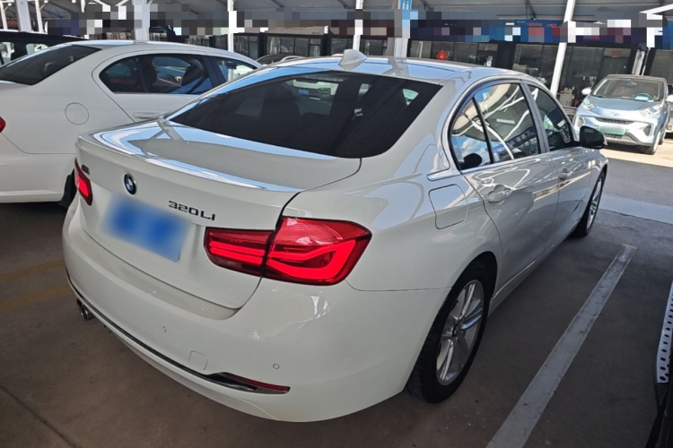 BMW 3 Series 2017 car image #5