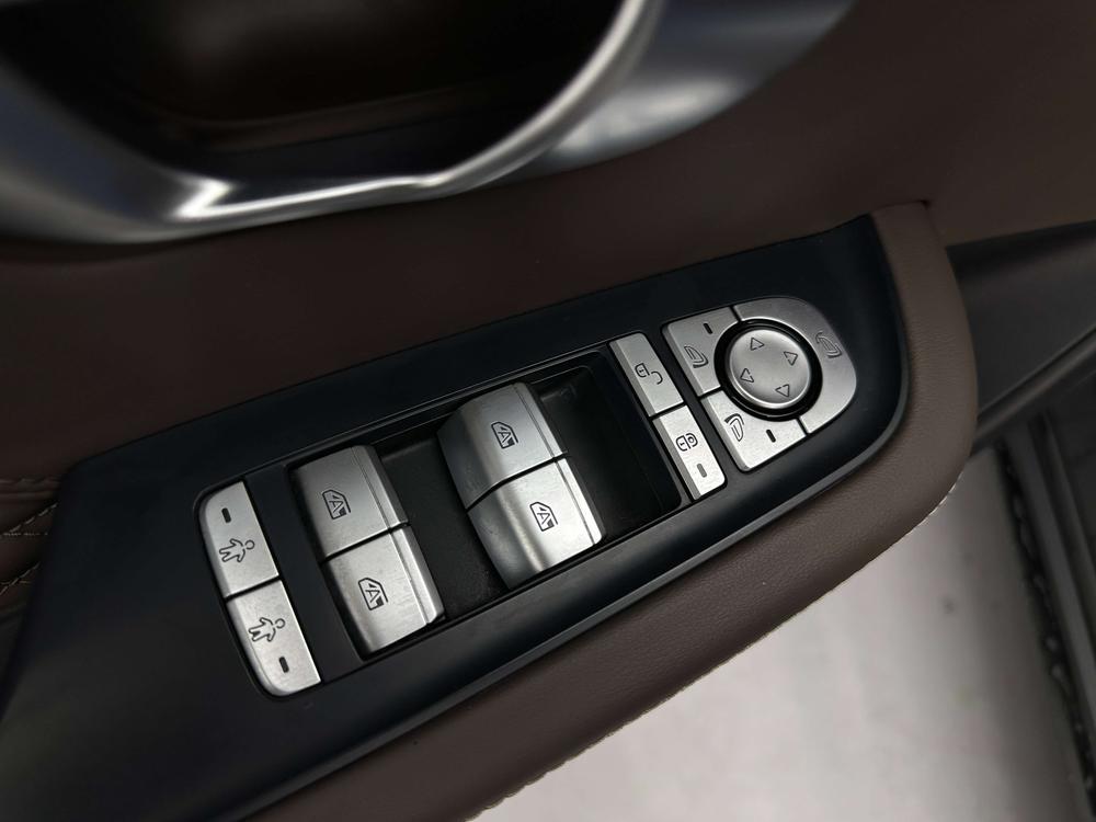 BYD Han 2022 car image #30