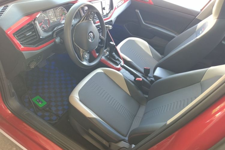 Volkswagen Polo 2020 car image #19