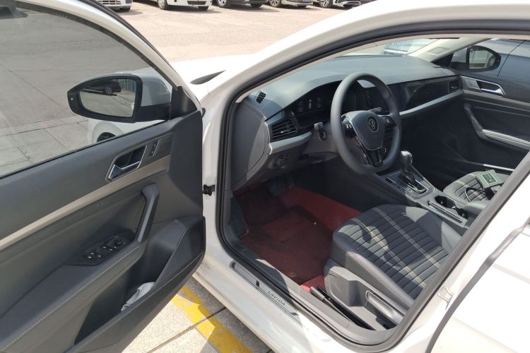 Volkswagen Lavida 2022 imagen de coche #16