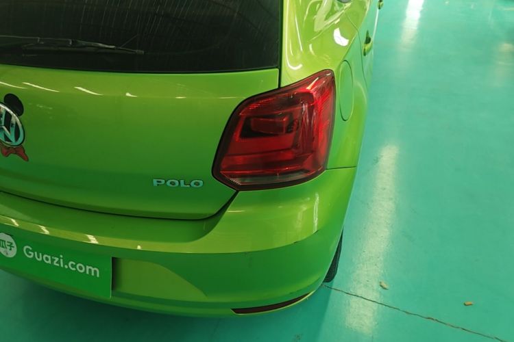 Volkswagen Polo 2018 car image #8