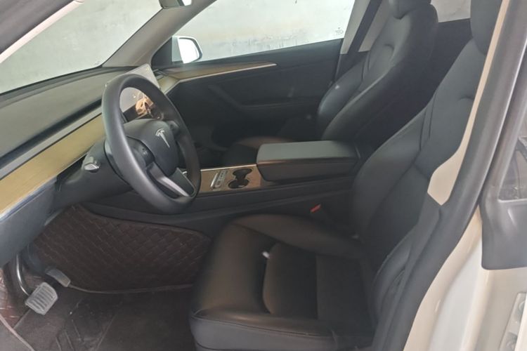 Tesla Model Y 2023 #15 Tesla Model Y 2023 immagine di auto #15
