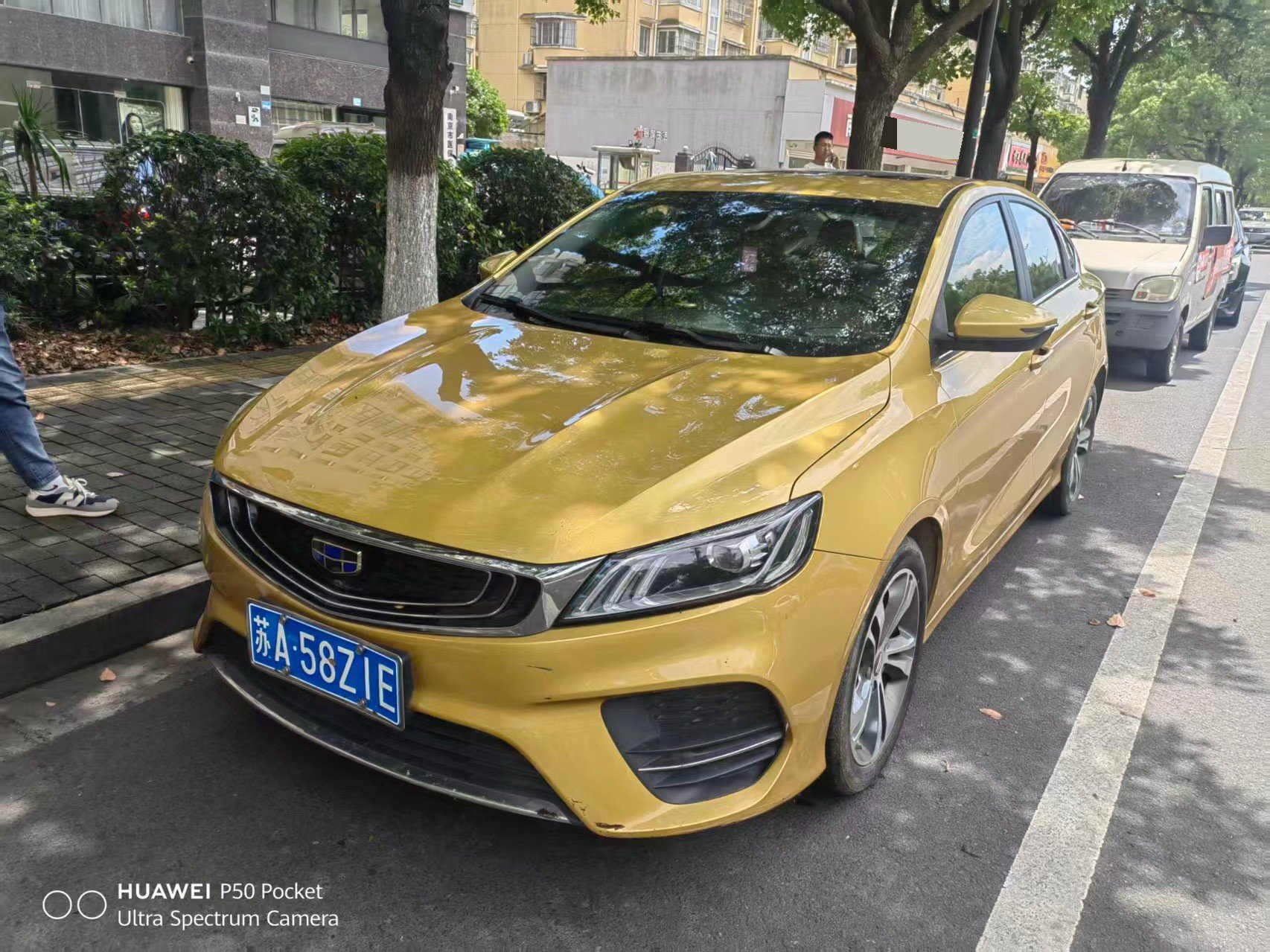GEELY Binray 2019 car image 