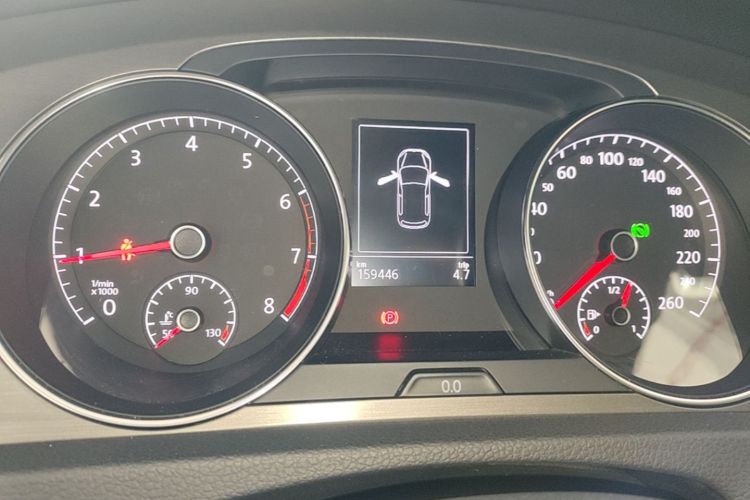 Volkswagen Golf 2015 car image #16
