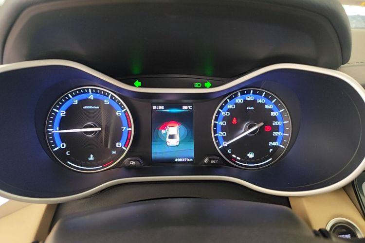 GEELY Emgrand 2018 #12 GEELY Emgrand 2018 car image #12