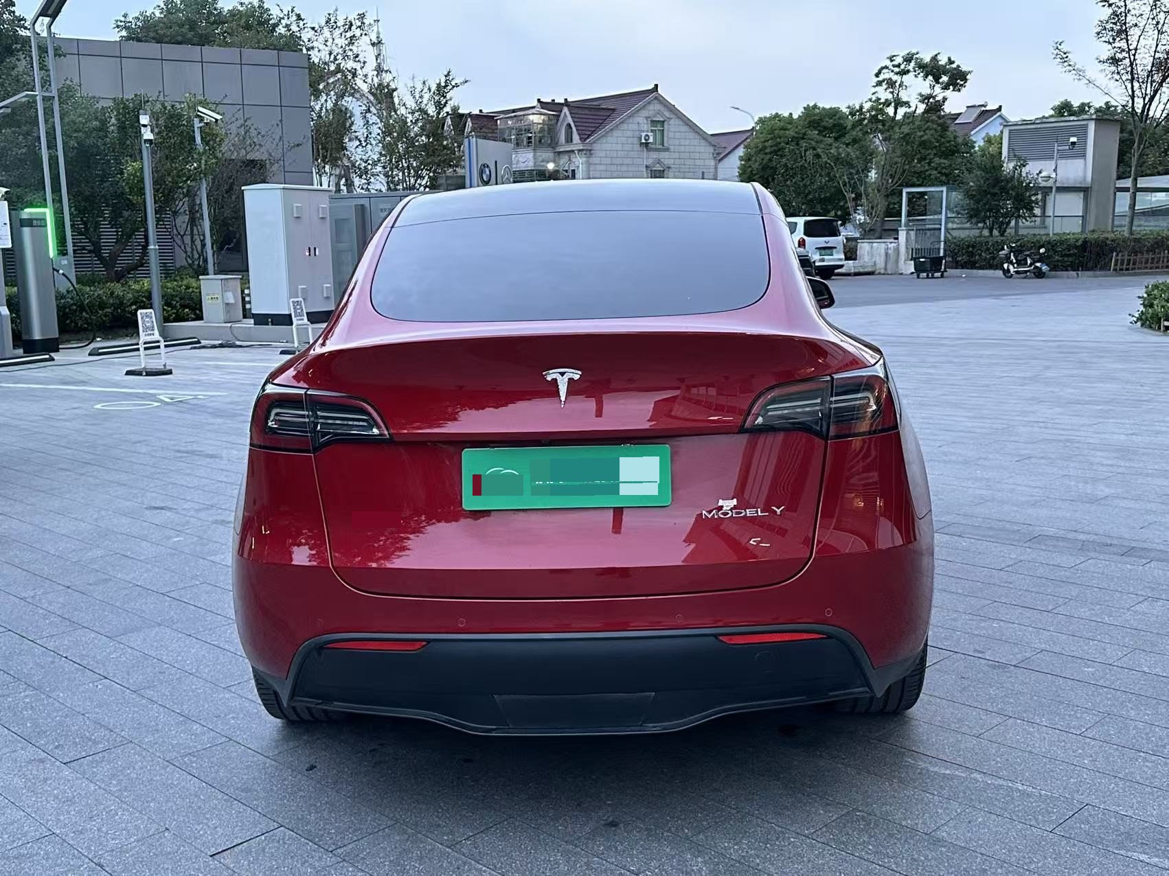 Tesla Model Y 2021 #7 Tesla Model Y 2021 car image #7
