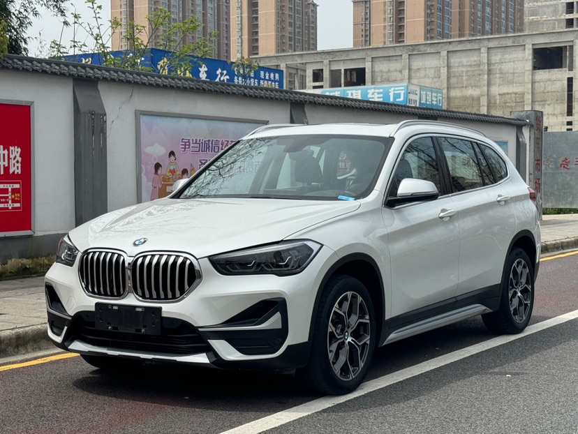 BMW X1 2022 car image 