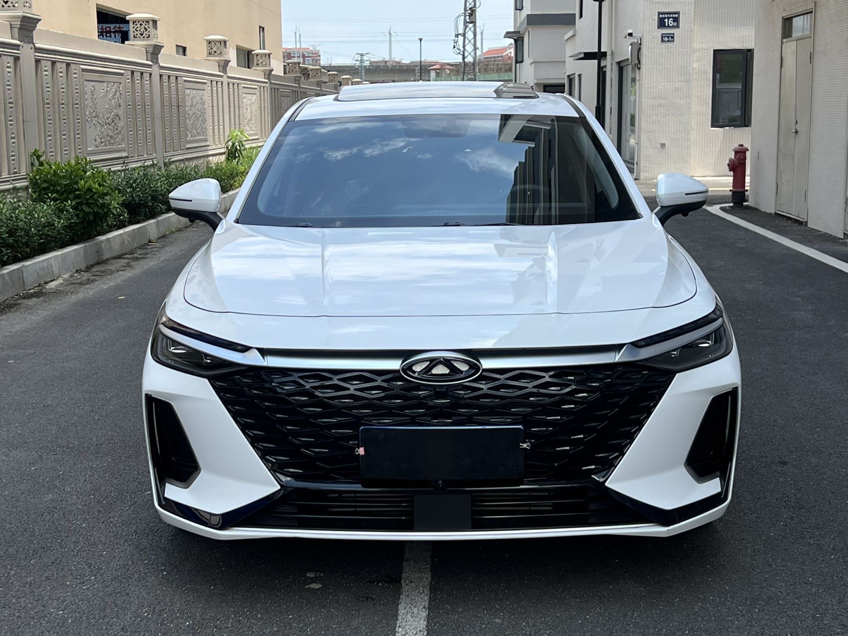 Chery Arrizo 8 2024 car image #2
