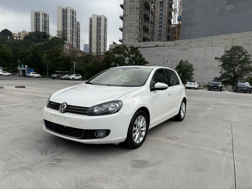 Volkswagen Golf 2011 Volkswagen Golf 2011 image de voiture