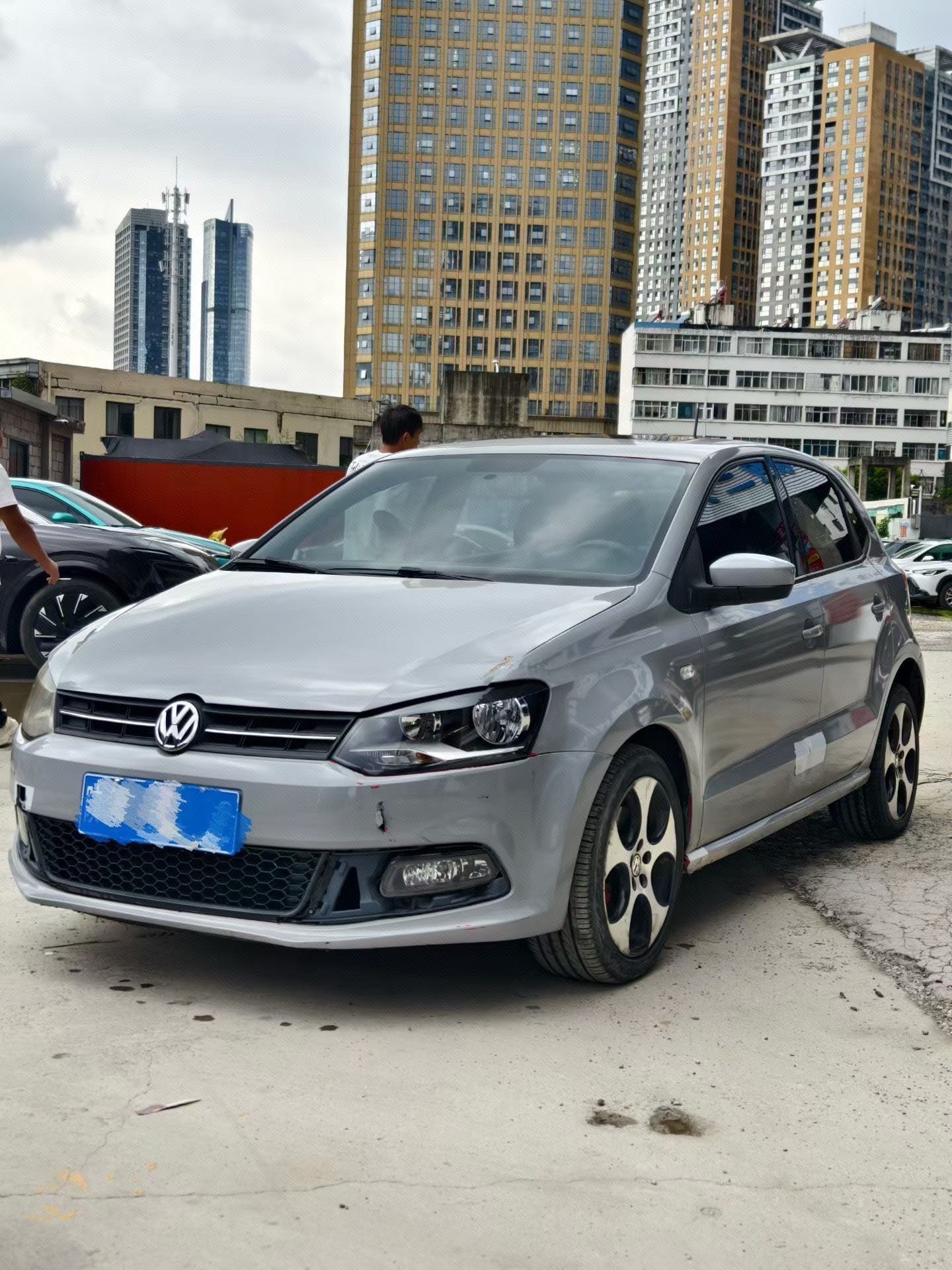 2013 car image 