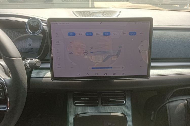BYD Han 2022 car image #13