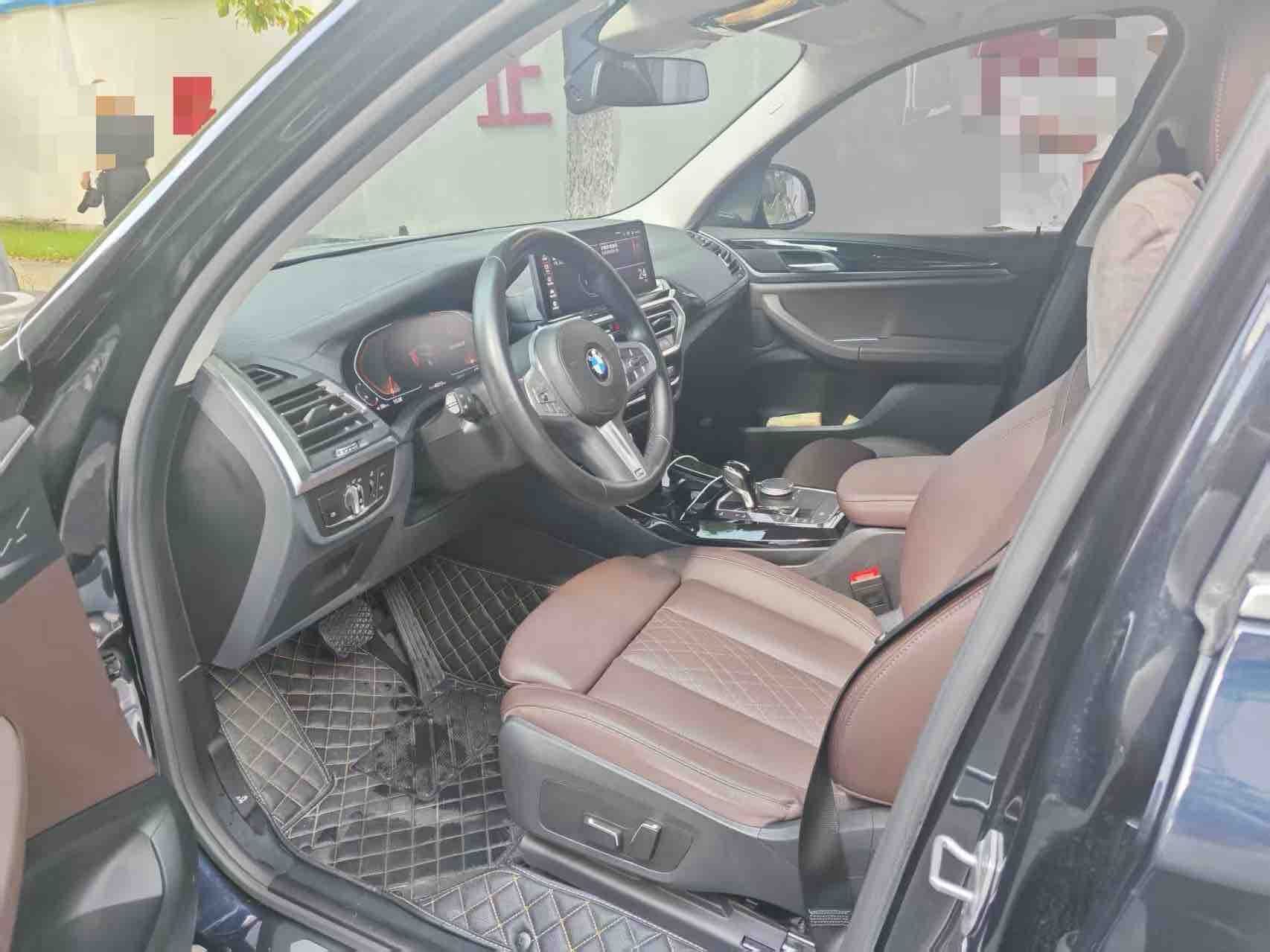 BMW X3 2023 car image #3
