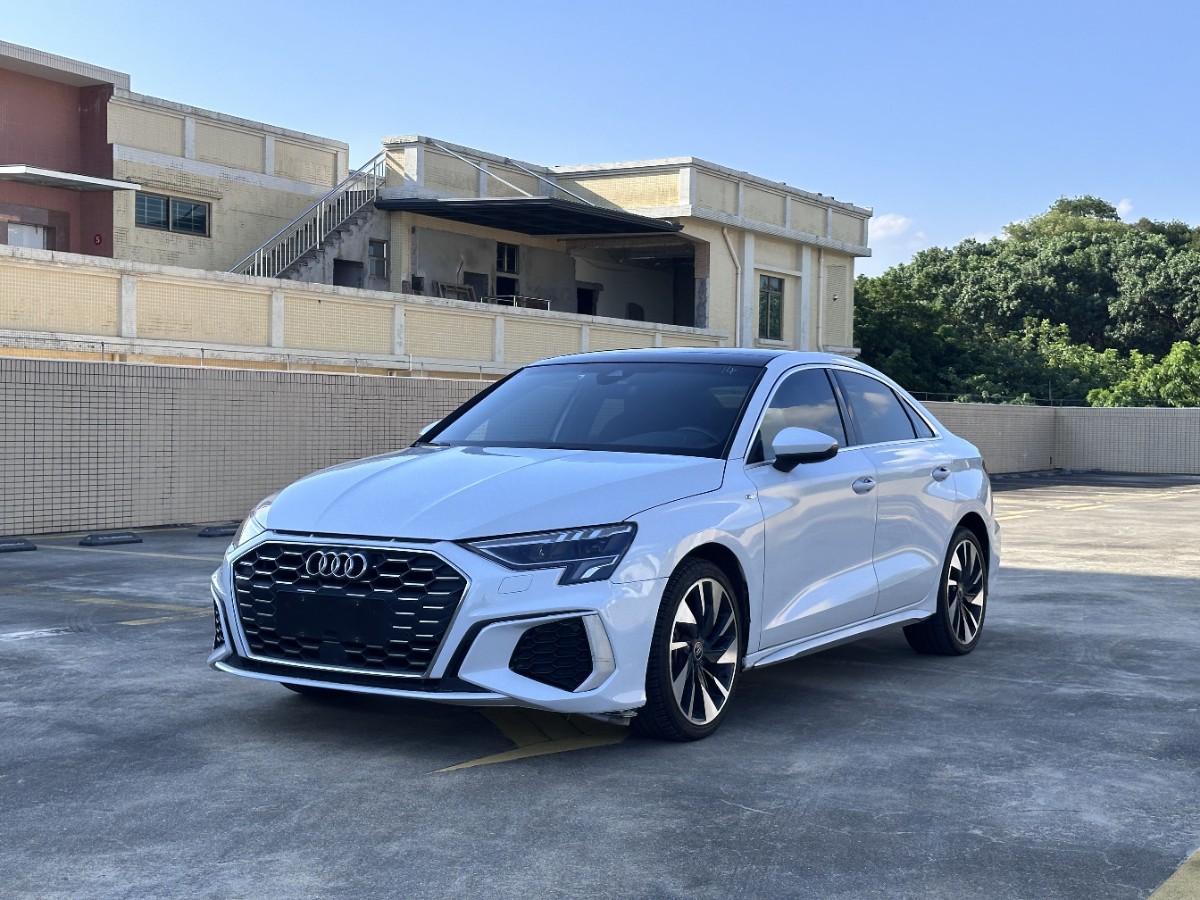 Audi A3 2024 car image 