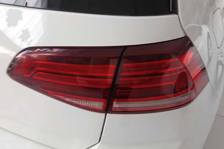Volkswagen Golf 2018 #8 Volkswagen Golf 2018 car image #8