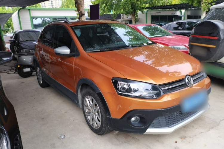 Volkswagen Polo 2016 car image #4