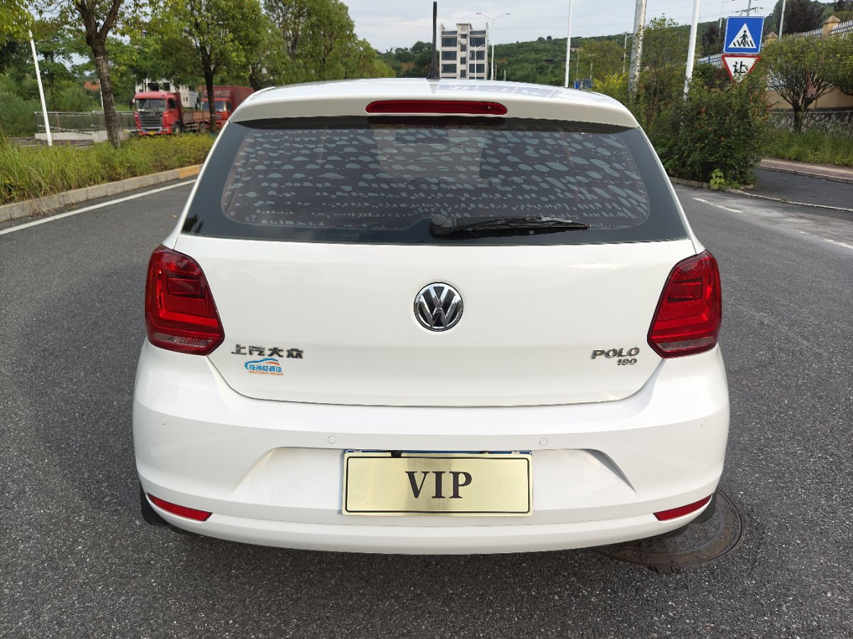 Volkswagen Polo 2019 car image #5